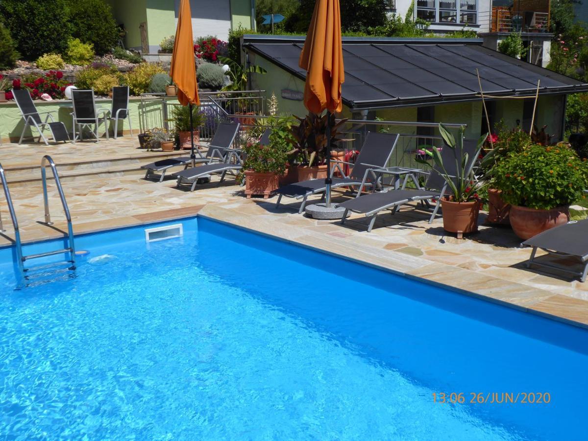 Ferienwohnung Pension Am Weinberg Mainstockheim Bagian luar foto