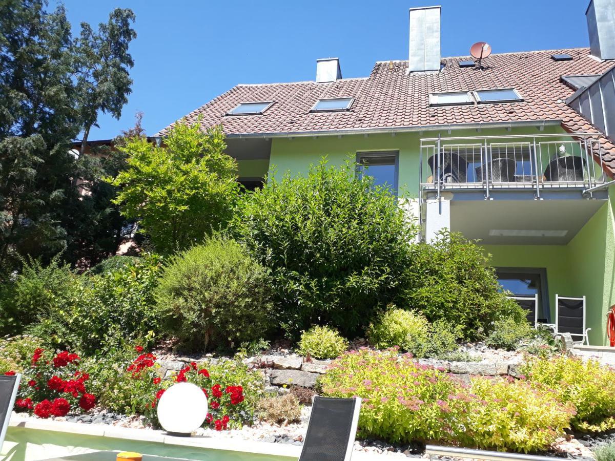 Ferienwohnung Pension Am Weinberg Mainstockheim Bagian luar foto