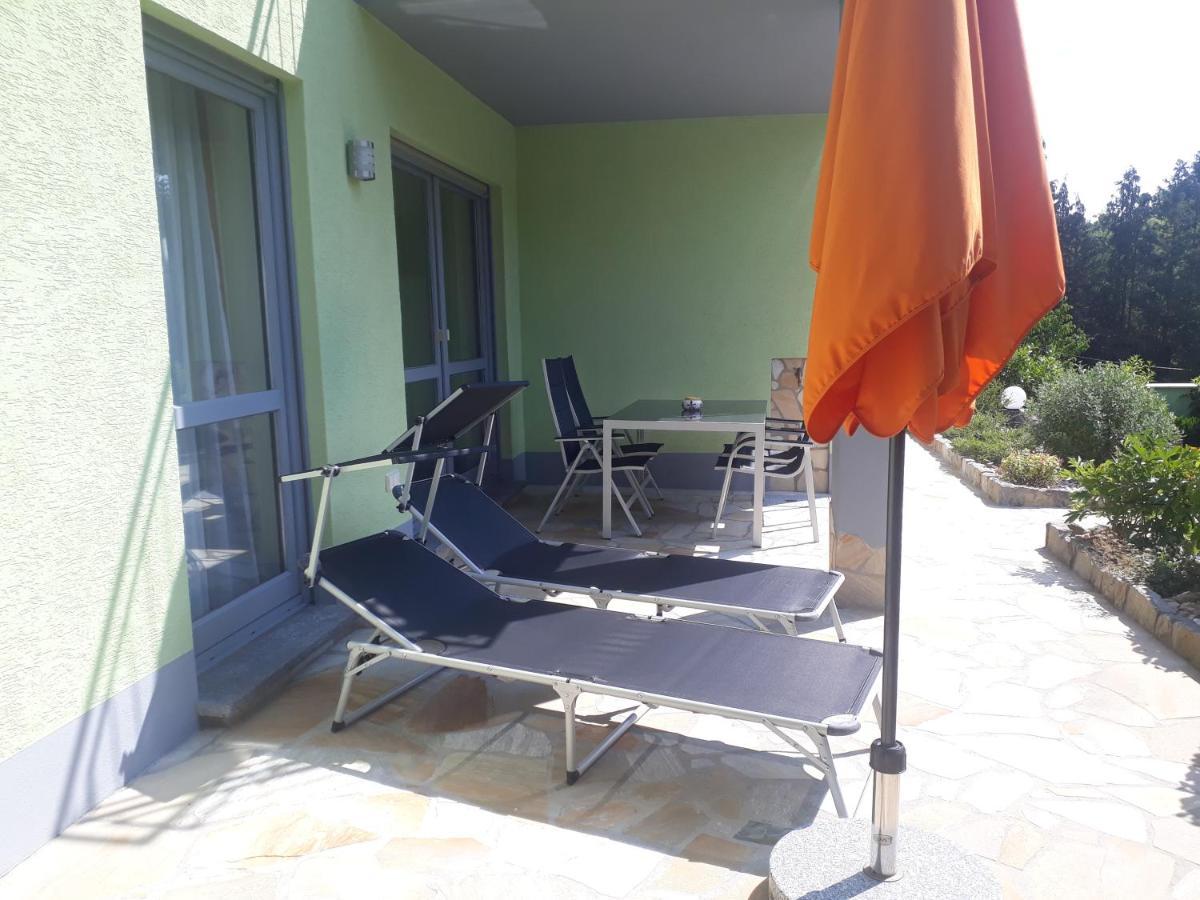 Ferienwohnung Pension Am Weinberg Mainstockheim Bagian luar foto