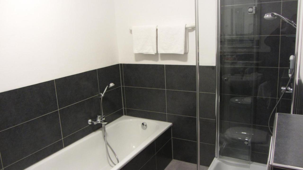 Ferienwohnung Pension Am Weinberg Mainstockheim Bagian luar foto